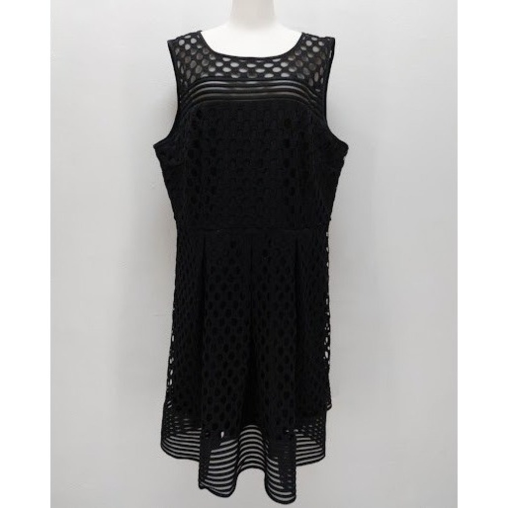 Lane Bryant Eyelet Lace Dress Women's 18 Black Mesh Stripe Fit Flare Modern Geo